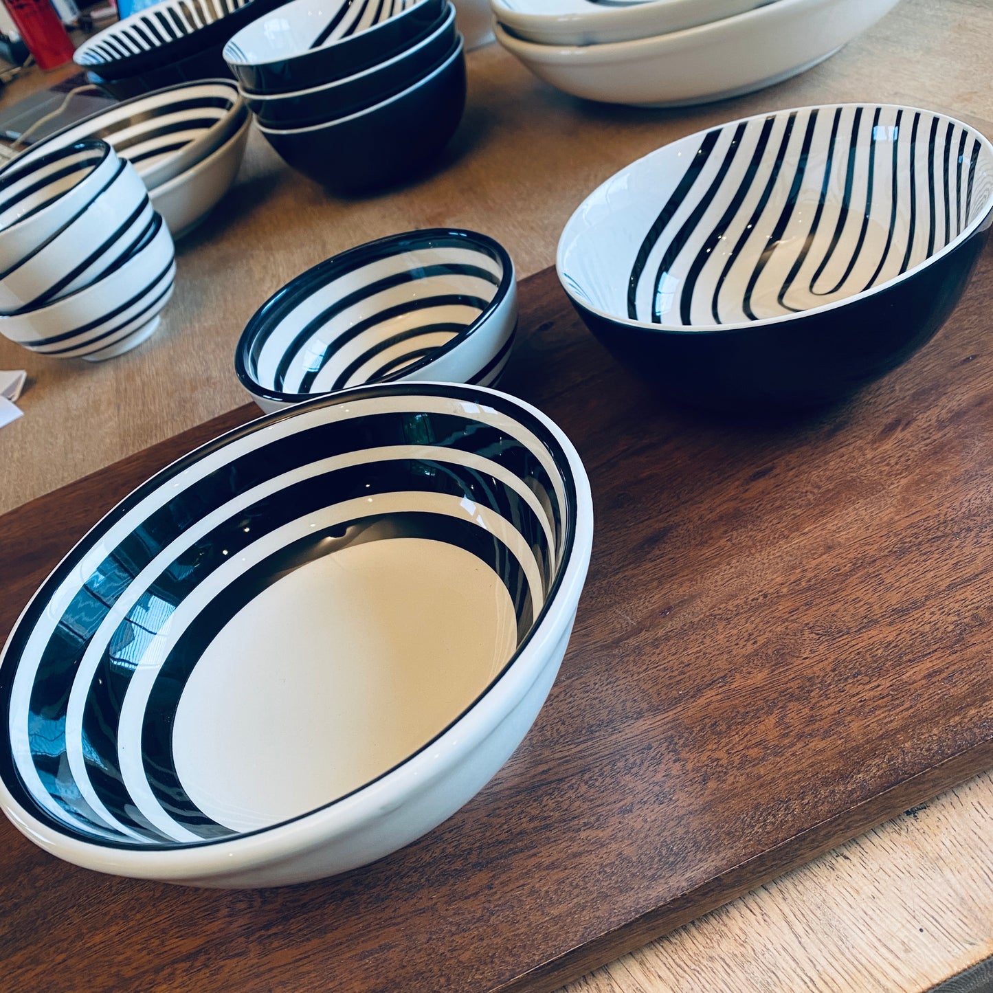 Porcelaine noire et blanche – Design graphique et épuré - NEW !