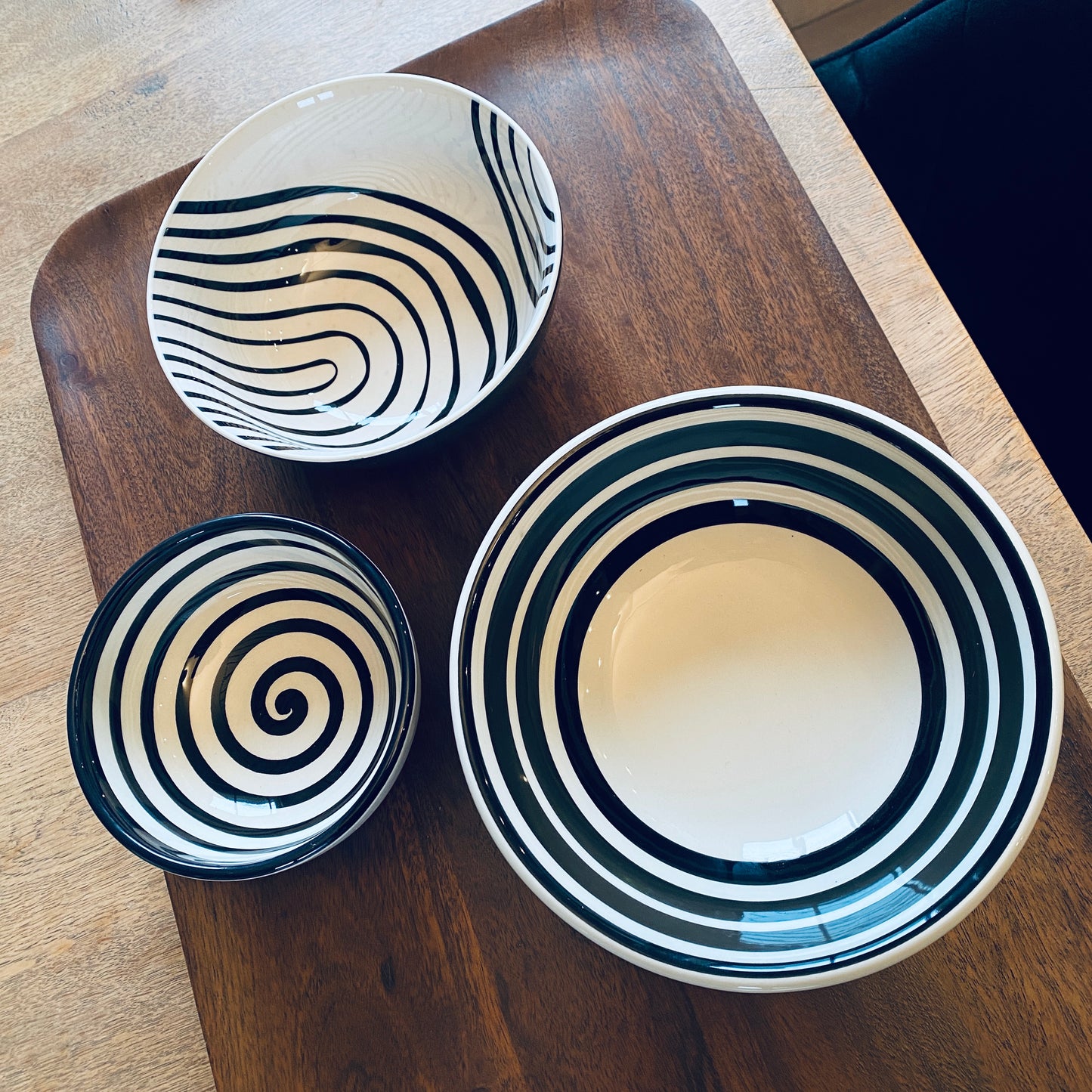 Porcelaine noire et blanche – Design graphique et épuré - NEW !