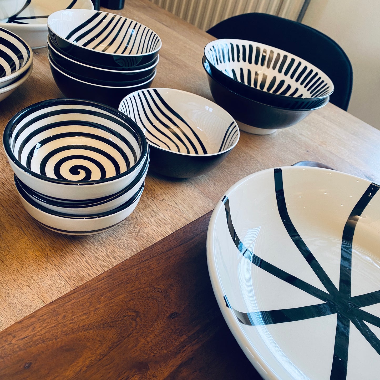 Porcelaine noire et blanche – Design graphique et épuré - NEW !