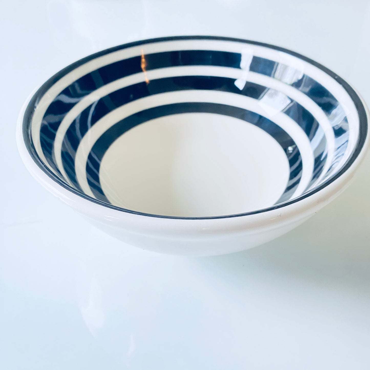 Porcelaine noire et blanche – Design graphique et épuré - NEW !