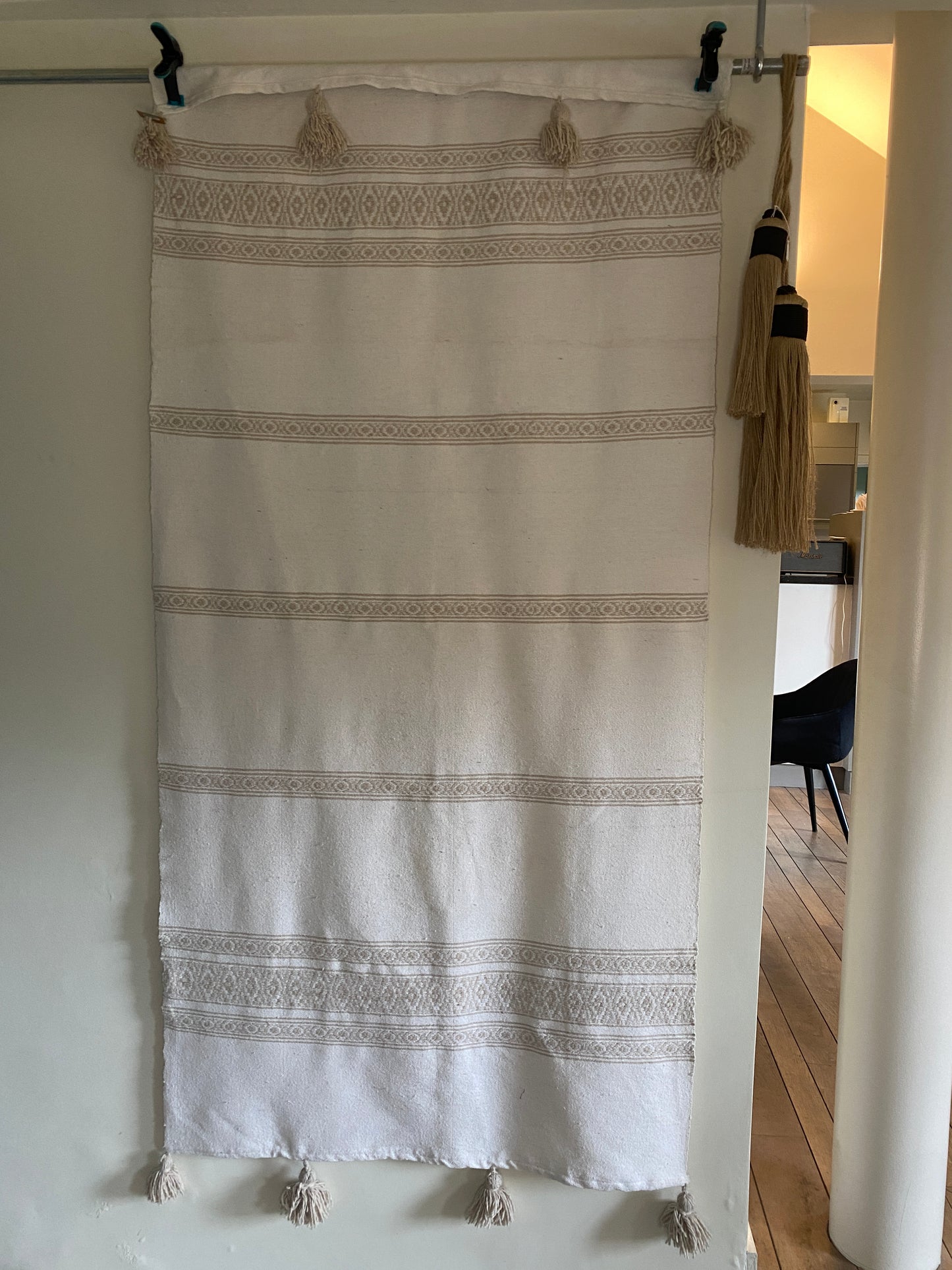 Plaid Pompons en Coton 100 x 200 cm – Capsule Marrakech