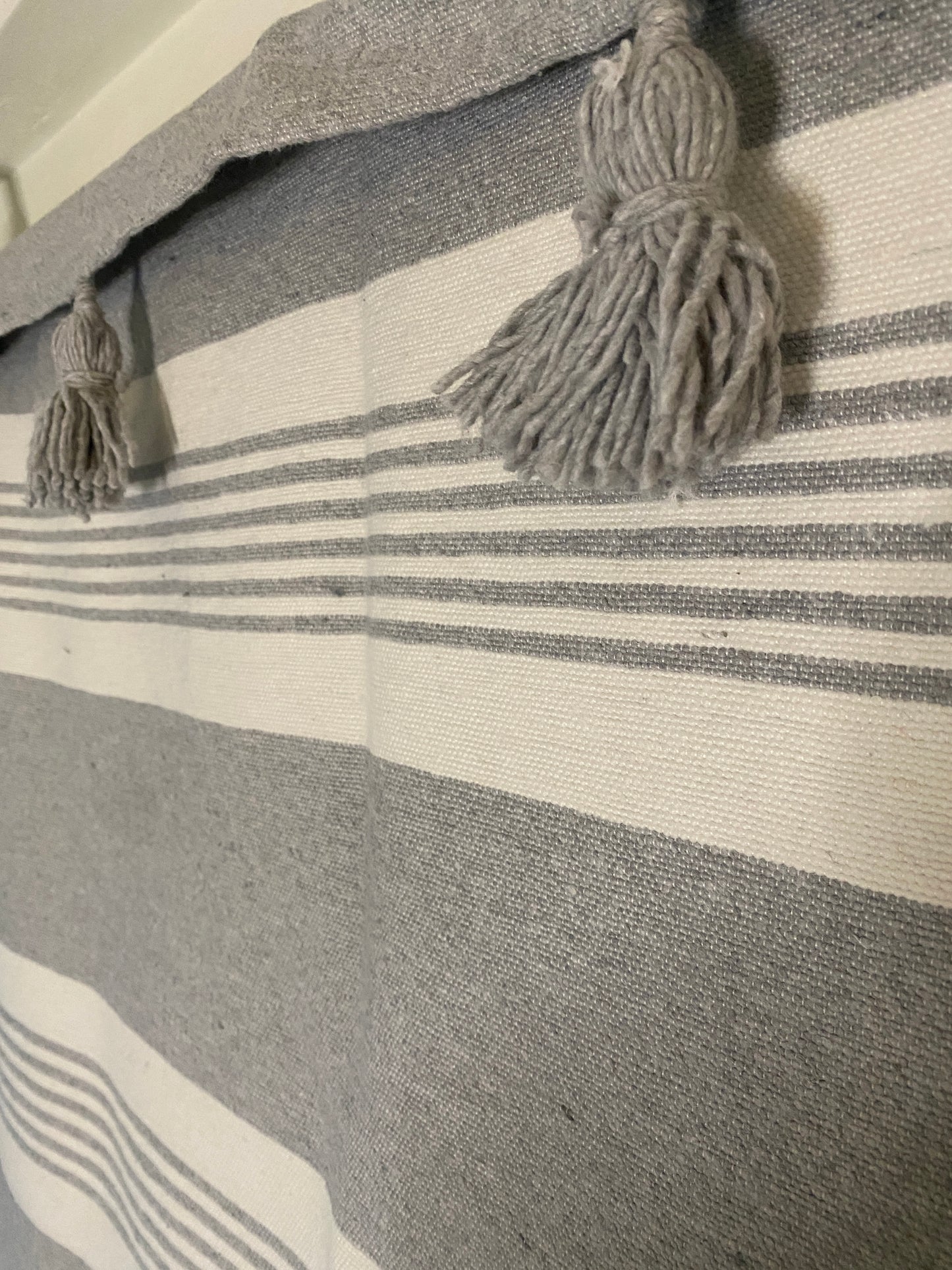 Plaid Pompons en Coton 100 x 200 cm – Capsule Marrakech