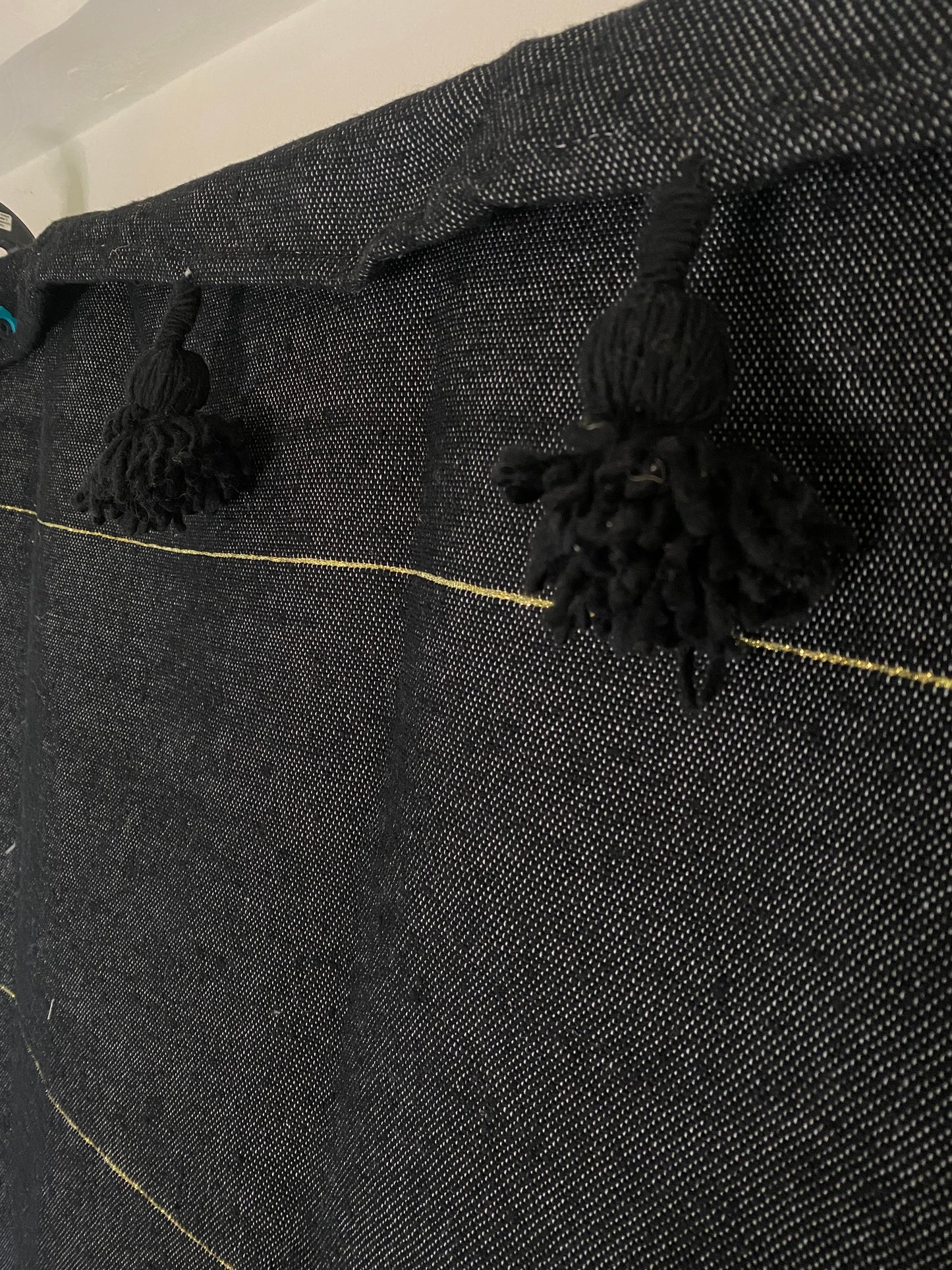 Plaid Pompons en Coton 100 x 200 cm – Capsule Marrakech