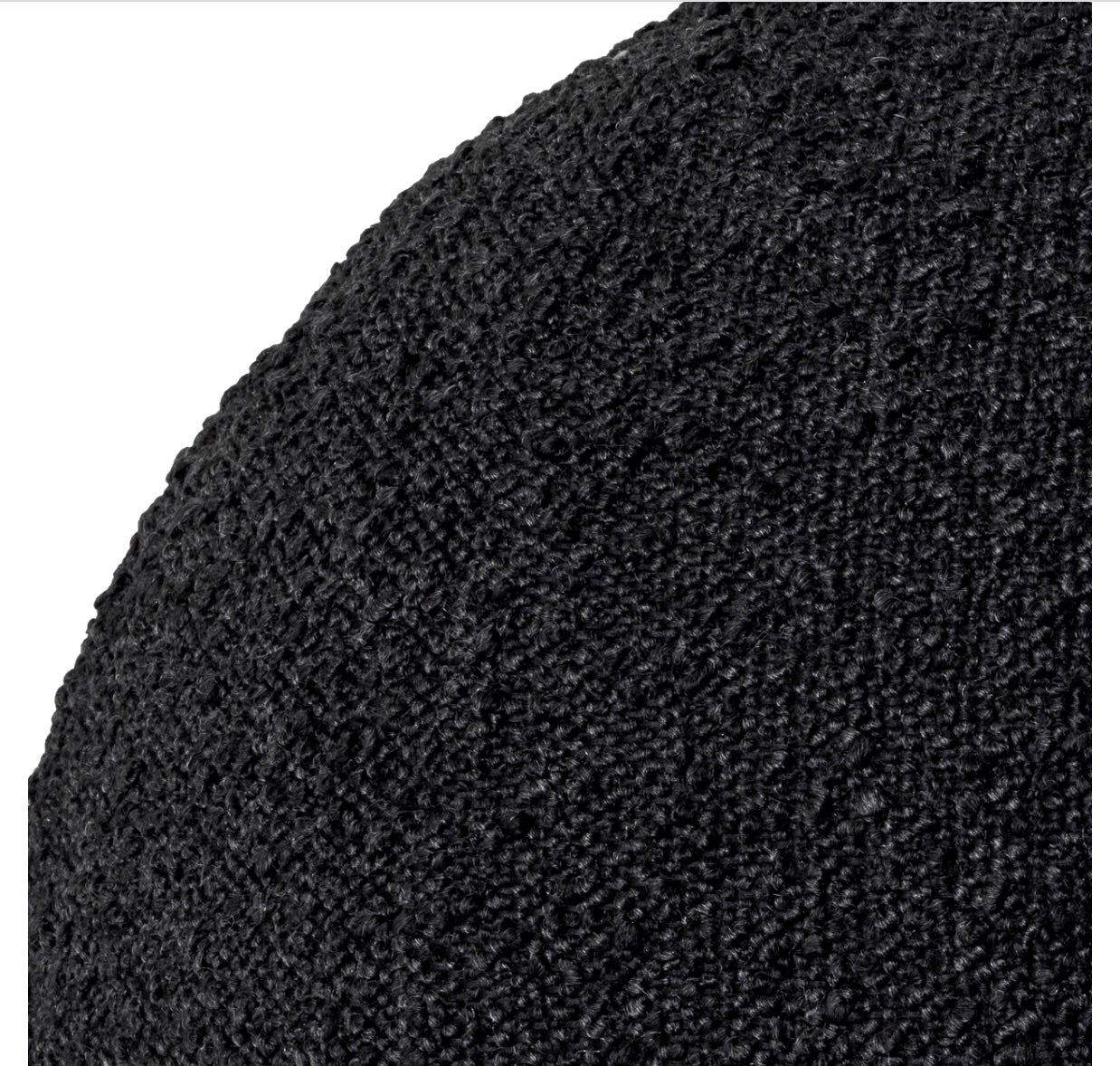 Coussin boule bouclé