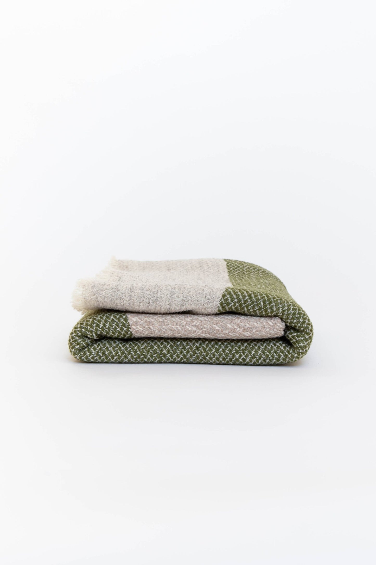 Plaid WarmWool 150 x 180 cm - 100 % laine - 7 coloris
