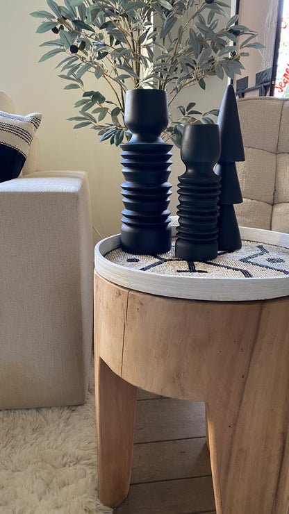 Bougeoirs décoratifs en bois noir